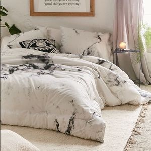 Urban outfitters marble printed duvet set